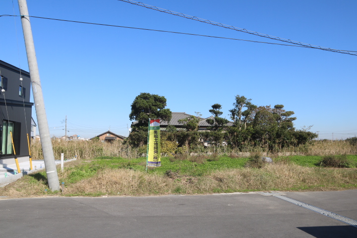 木更津市 高柳 南側道路